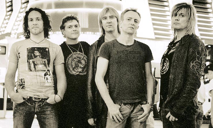 Def Leppard digital approved press shot later web optimised 740
