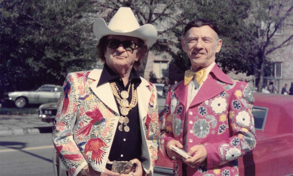 Who had the best Nudie suit in pop/country/rock? | Page 5 | Steve Hoffman  Music Forums