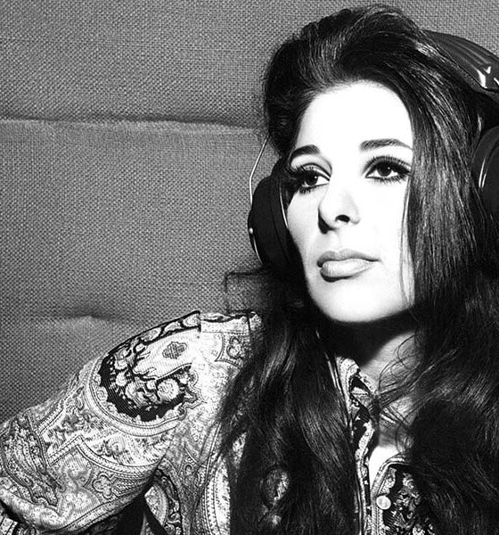 Bobbie Gentry recording at FAME Studios Muscle Shoals 1969 web optimised 1000