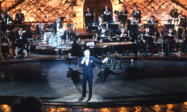 Frank Sinatra Concert For The Americas [02] web optimised 740 - CREDIT Frank Sinatra Enterprises