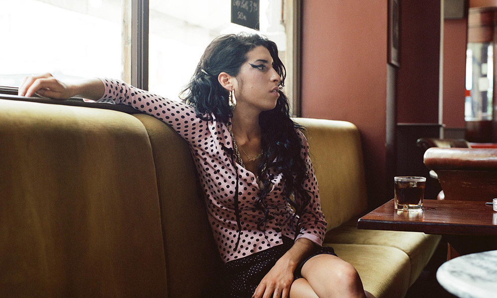 Amy-Winehouse-credit-Mischa-Richter-web-