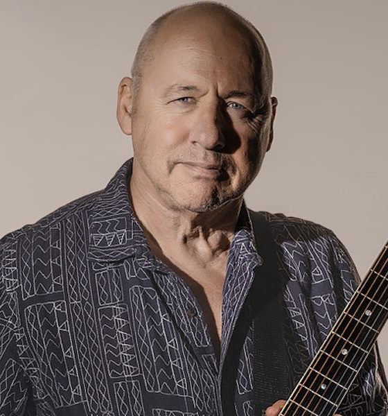 Mark Knopfler - Photo: Derek Hudson