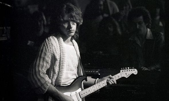 Mick Taylor - Photo: Gijsbert Hanekroot/Redferns