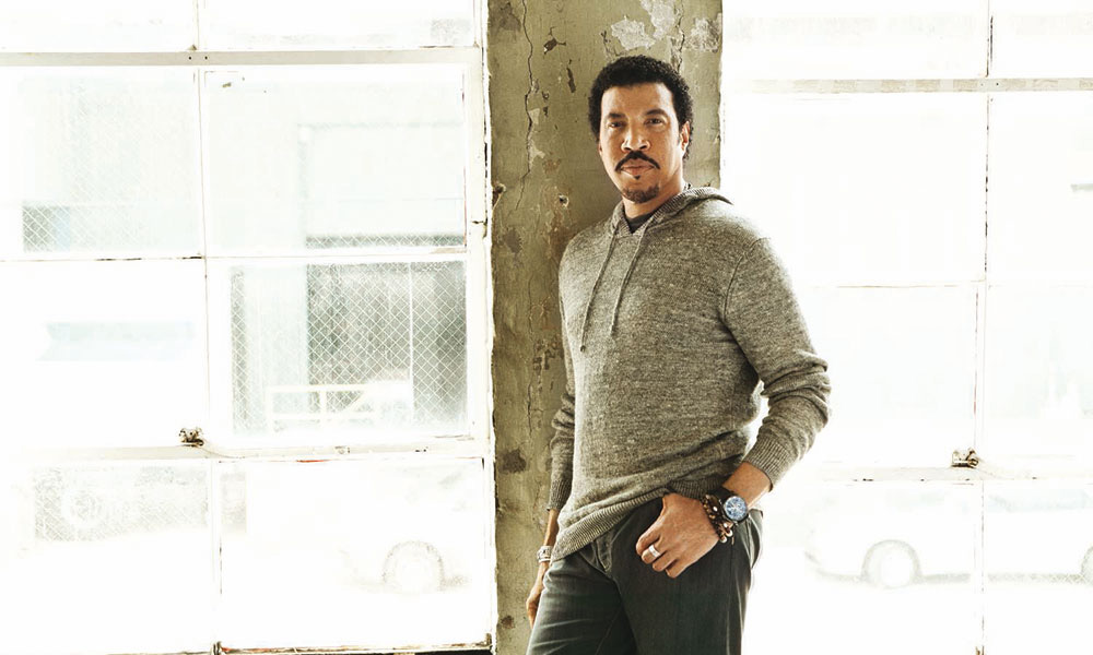 Lionel Richie Announces Hello North American Summer Tour