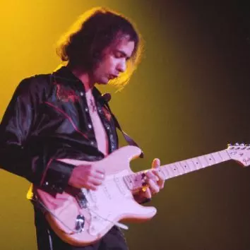 uDiscover Music image background