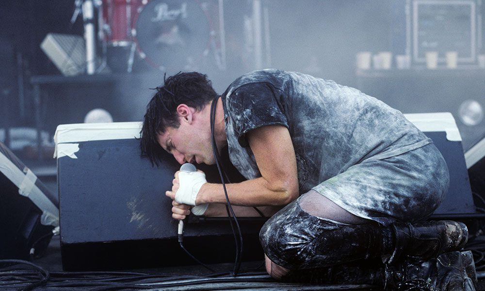 Captivating Music Video: AVP-R Nine Inch Nails - Just Charlie