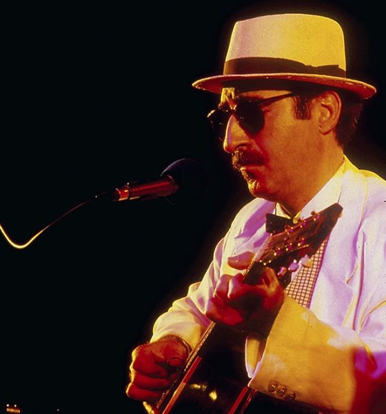 Leon Redbone photo by Photo by Dave Peabody and Redferns and Getty Images