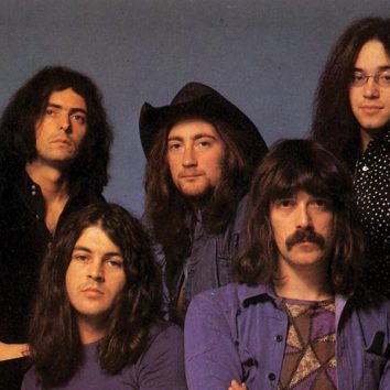 uDiscover Music image background