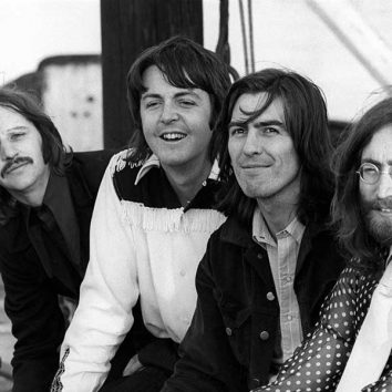 uDiscover Music image background