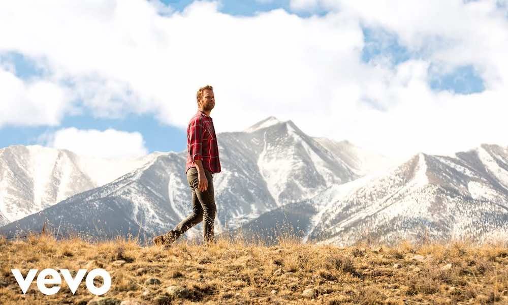 Dierks Bentley Living video still