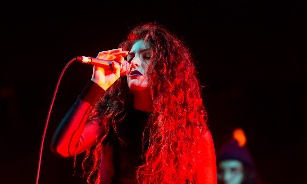 Pure Heroine': How Lorde Gave Pop Music A Shot In The Arm | uDiscover
