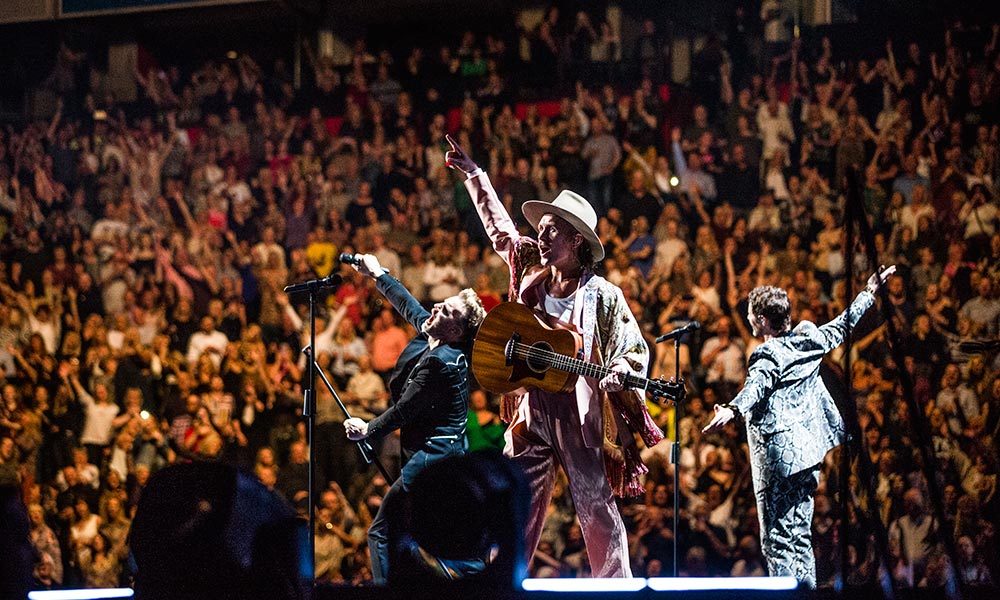 Take That Odyssey Greatest Live press shot 01 1000