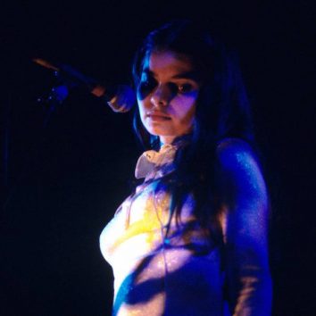 uDiscover Music image background