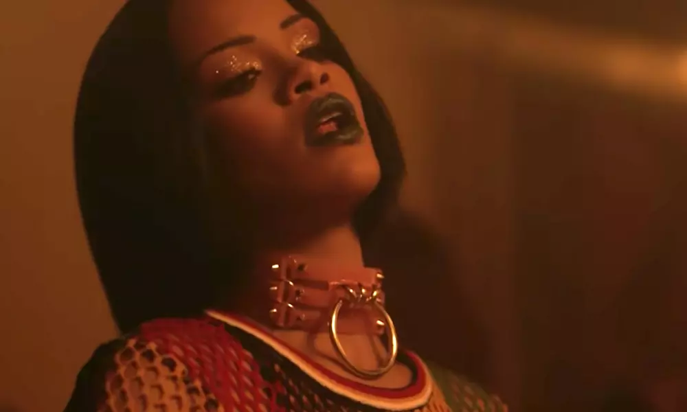 Rihanna’s ‘Work’ Reaches Milestone of 1 Billion Views On Youtube