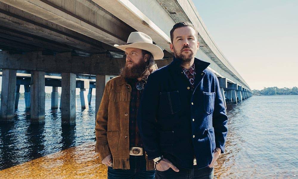 Brothers Osborne 2019 press shot