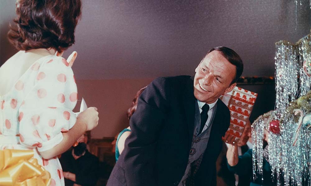 Best Frank Sinatra Christmas Songs 20 Holiday Classics