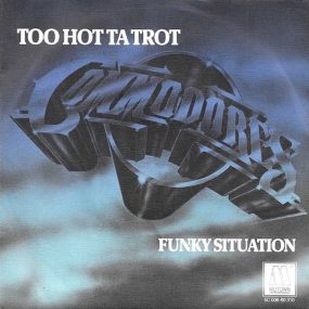 Commodores 'Too Hot Ta Trot' artwork - Courtesy: UMG