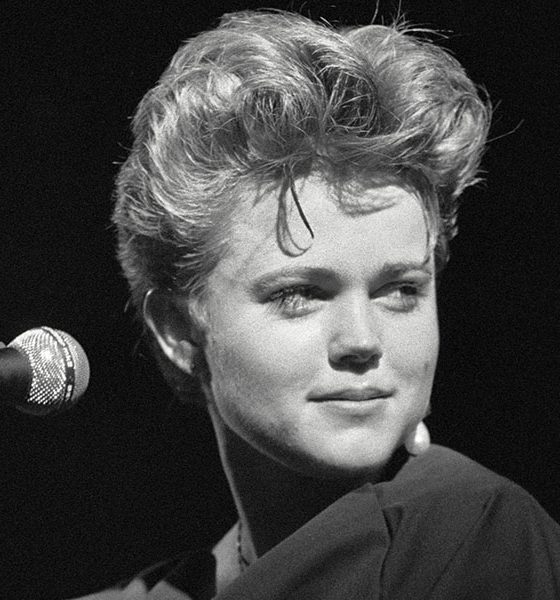 Belinda Carlisle - Artist Page