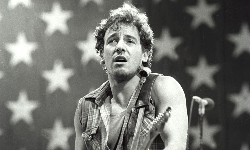 Bruce Springsteen - The Boss Enjoys Legendary Status | uDiscover Music