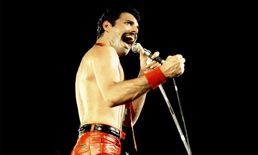 Freddie Mercury - A Unique Man Who Was Born To Entertain | uDiscover