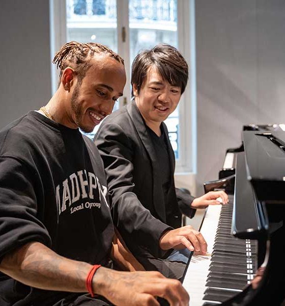 Lewis Hamilton and Lang Lang photo