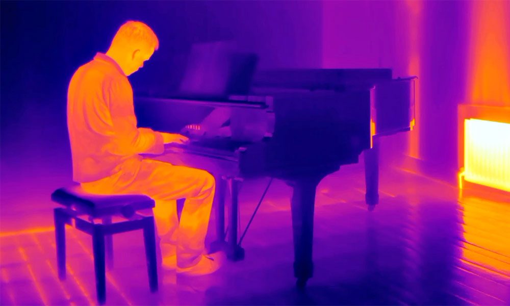 Max Richter Vladimir's Blues - image from YouTube video