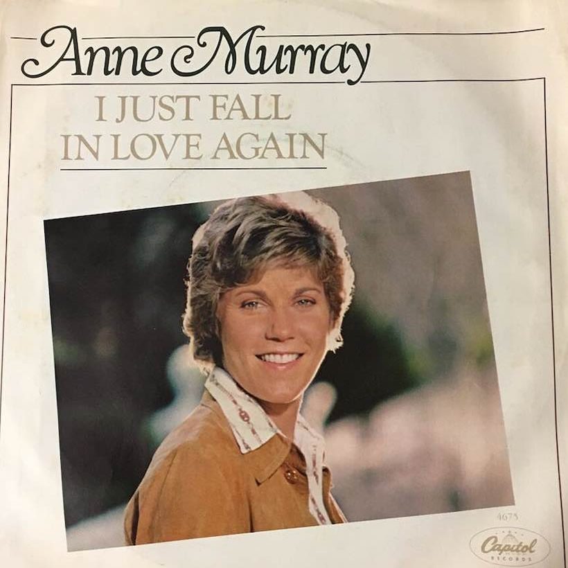 Anne Murray 'I Just Fall In Love Again' artwork - Courtesy: UMG