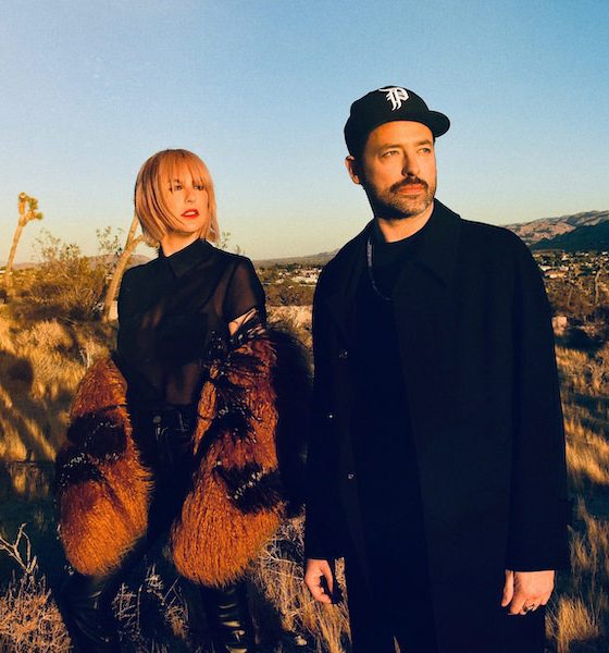 Phantogram Ceremony Press Photo - Shervin Lainez