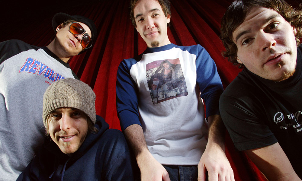 uDiscover Music image background