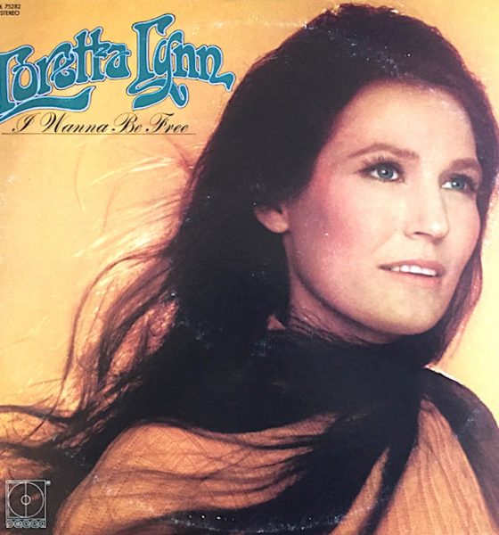 Loretta Lynn 'I Wanna Be Free' artwork - Courtesy: UMG