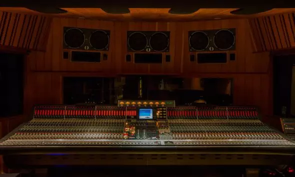 Village Studio - Studio D - Tina Morris