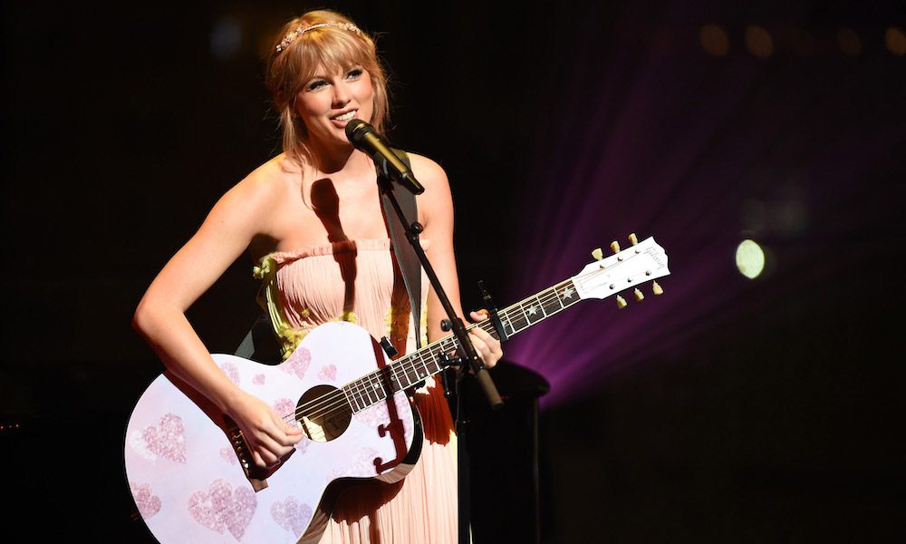 Taylor-Swift---Time-100---GettyImages-1144701016