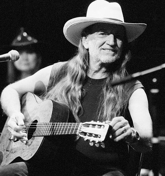 Willie Nelson photo by Frans Schellekens and Redferns