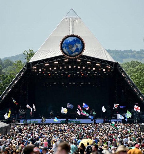 Glastonbury-50th-Anniversary-Virtual-V&A-Exhibit