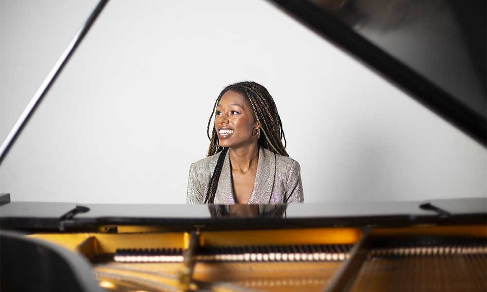 Pianist Isata Kanneh-Mason - photo