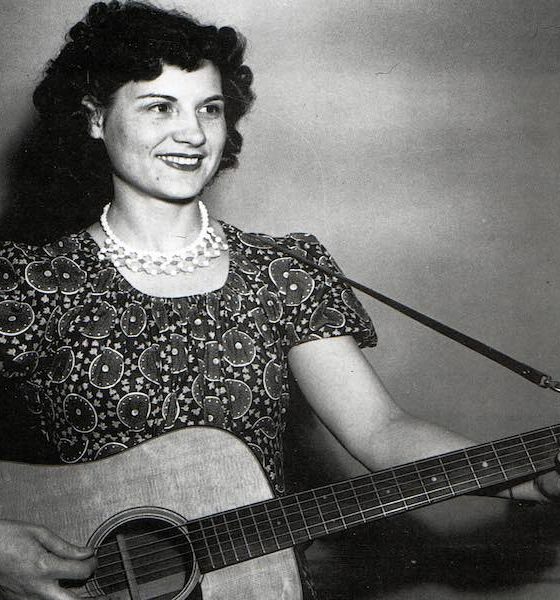 Kitty Wells - Photo: GAB Archive/Redferns