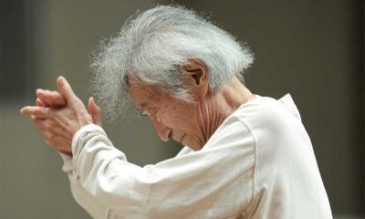 Seiji Ozawa photo