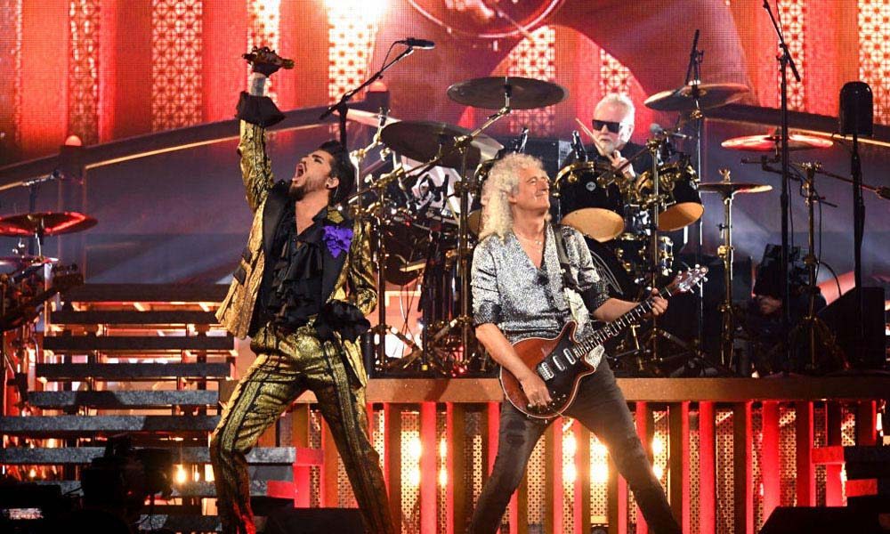 Queen-Adam-Lambert-The-Show-Must-Go-On