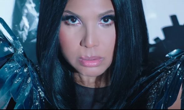 Toni-Braxton-Dance