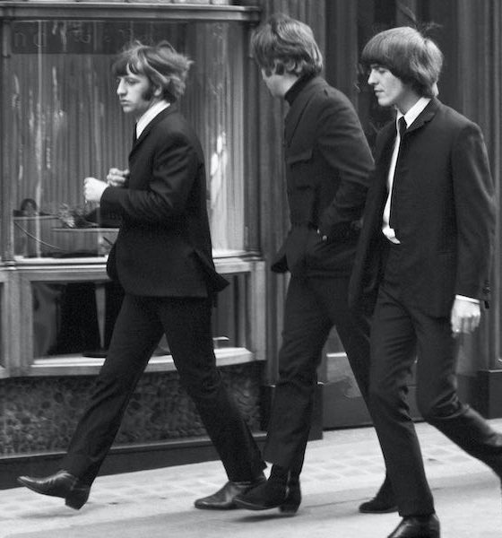 Beatles Help Derek Bayes Iconic Images