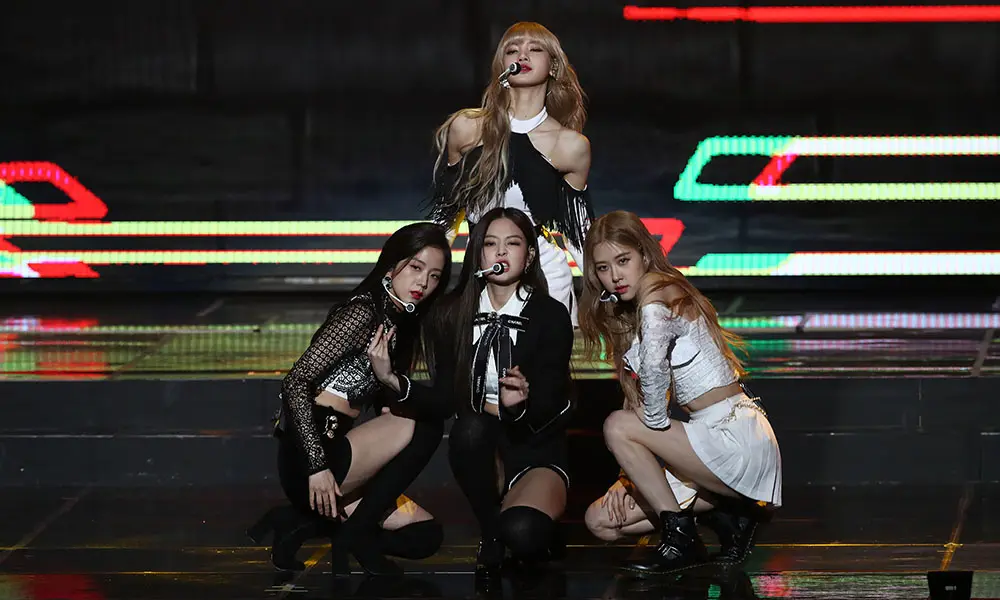 Song Review: BLACKPINK – Playing With Fire The Bias List // K-Pop Reviews & Discussion