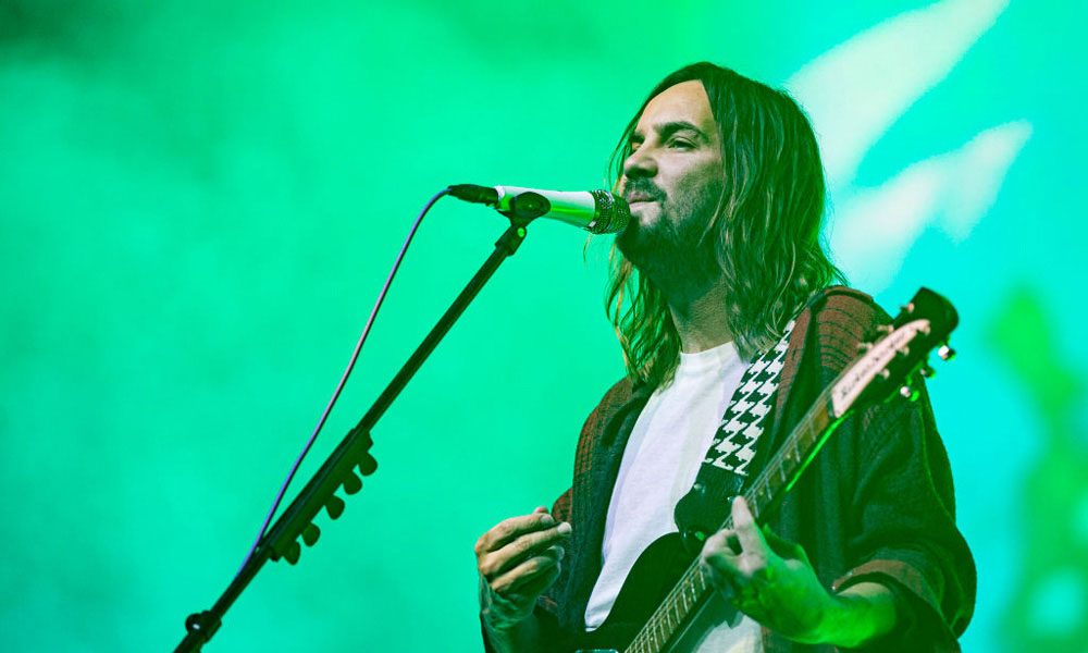 Tame-Impala-Borderline-Jimmy-Fallon