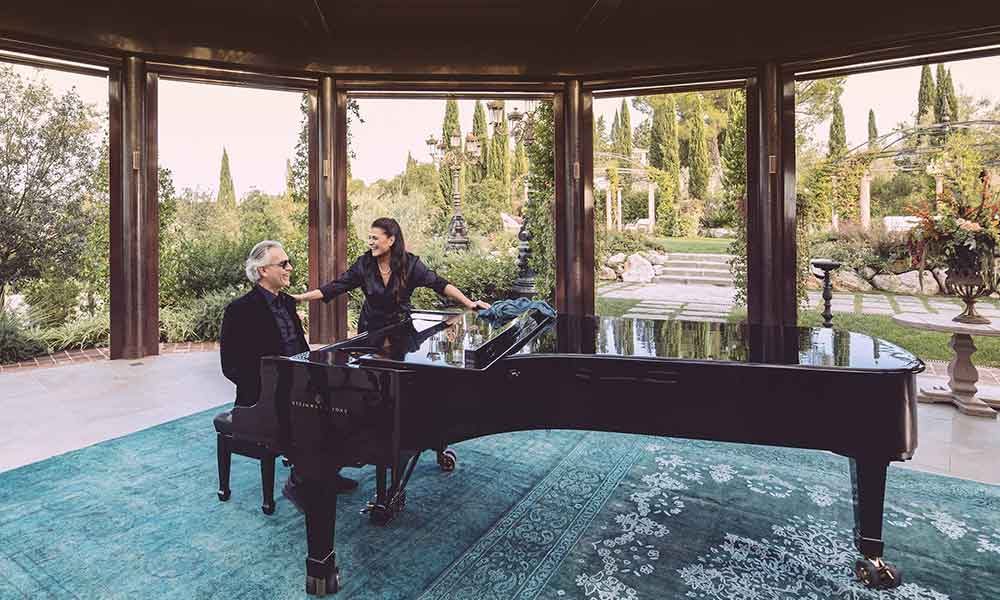 Andrea Bocelli and Cecilia Bartoli Pianissimo duet photo
