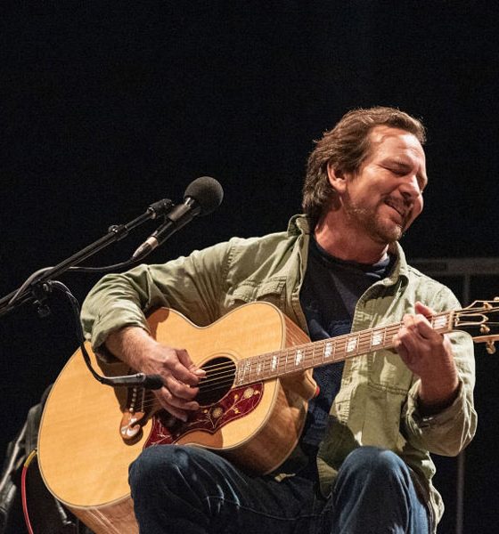 Pearl-Jam-New-Song-Get-It-Back