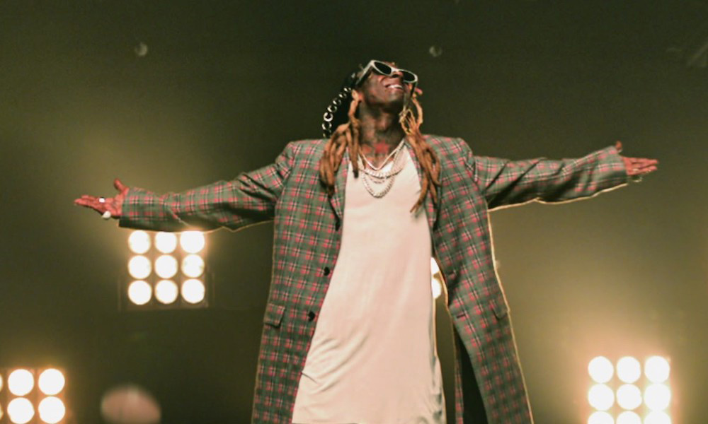 Lil Wayne Drops Nfl Video Featuring Gudda Gudda And Hoodbaby
