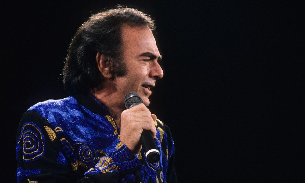 Neil-Diamond-Sweet-Caroline-Fan-Video