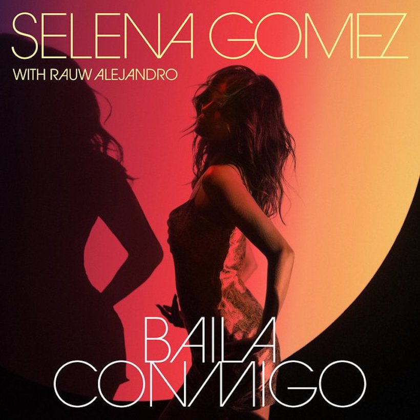 Selena Gomez Teams Up With Rauw Alejandro For 'Baila Conmigo'