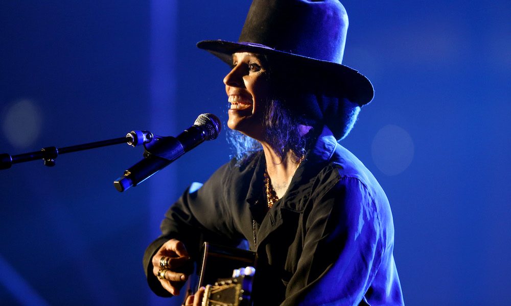 Linda Perry