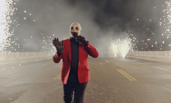 The-Weeknd-Super-Bowl-Halftime-Completely-Live