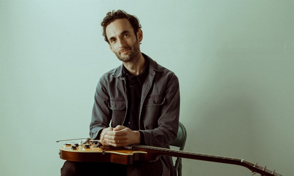 Julian-Lage-Blue-Note-Squint-Out-Now